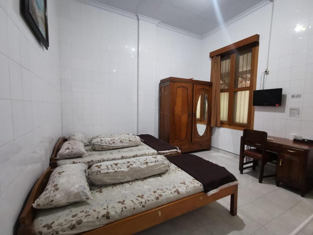 Hotel Paviljoen Surabaya Zimmer foto