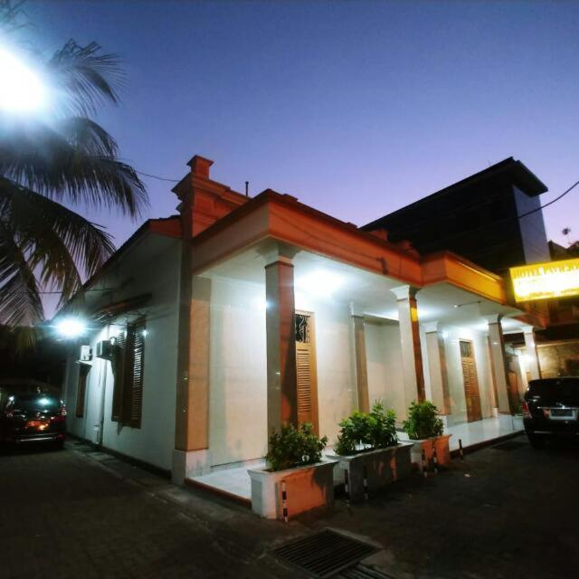Hotel Paviljoen Surabaya Exterior foto